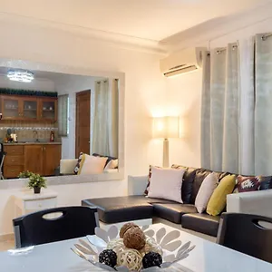 https://j-b-apartamentos.comcaribbean.com